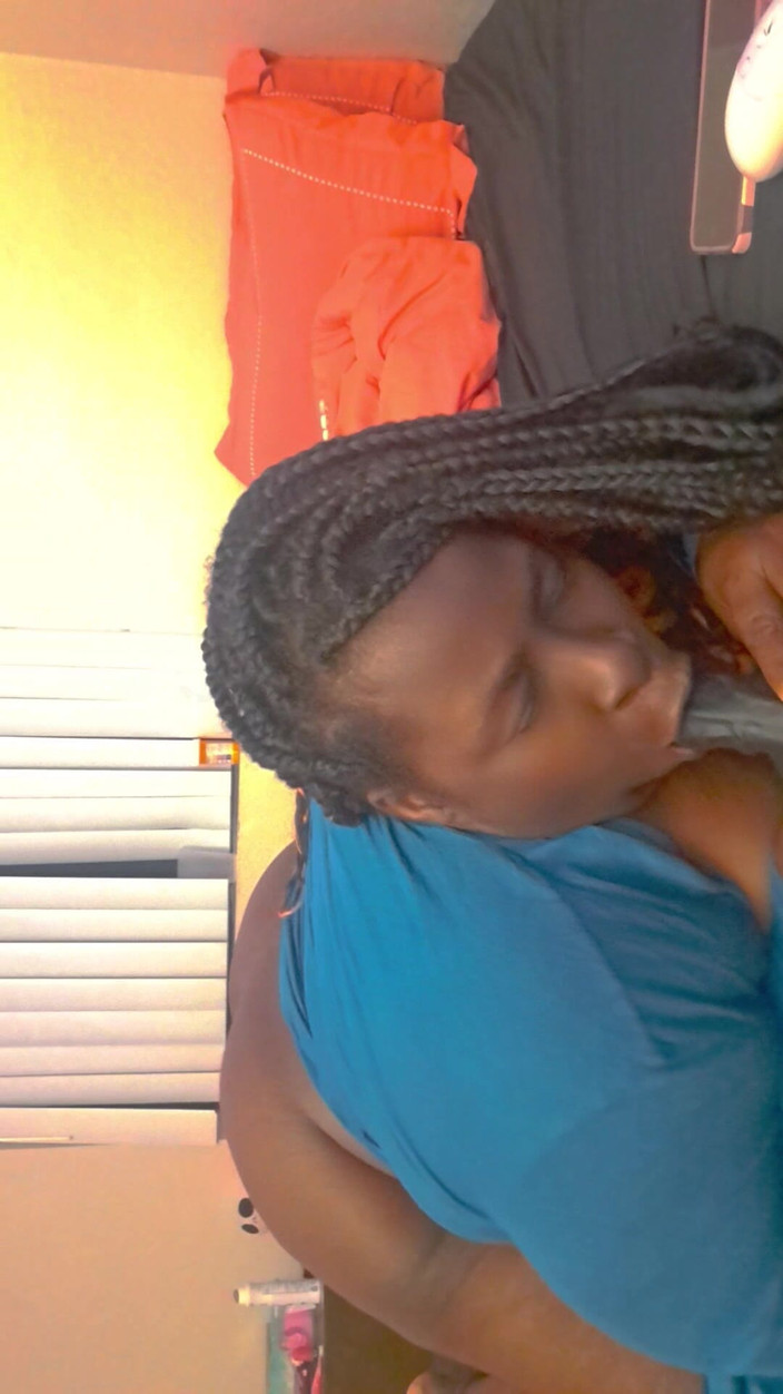 AngelMoca: Biarkan saya deepthroat awek zakar