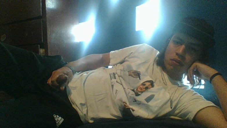 AlexAlejandro13: Estou quase gozando