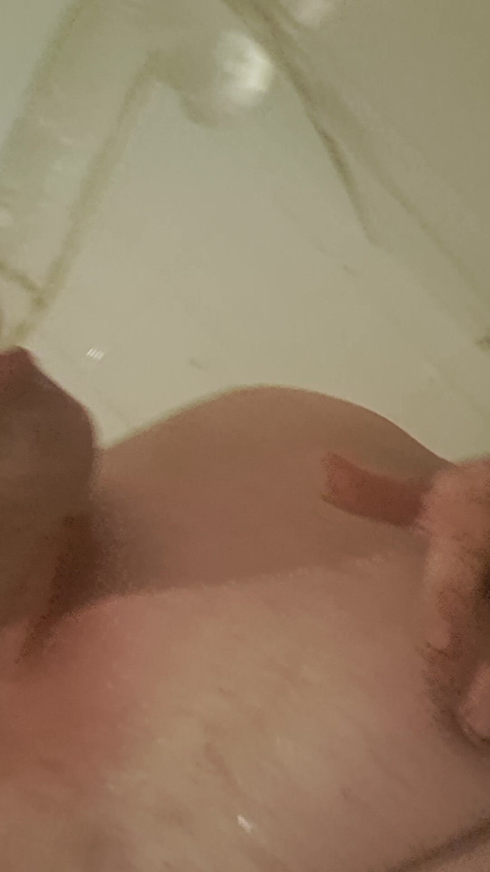 Fickspecht: The Sucking Continues