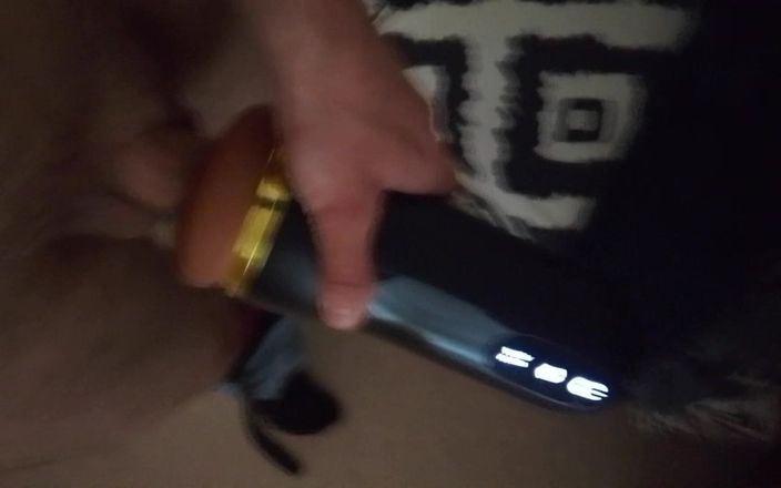 Lukboy92: Salut comming la mine sex pentru a face bine