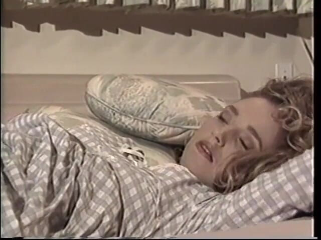 Old Good Porn: Lusty blond gags on a fat cock then swallows load