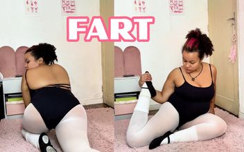 Chubby Ballerina Farting While Stretching After Class