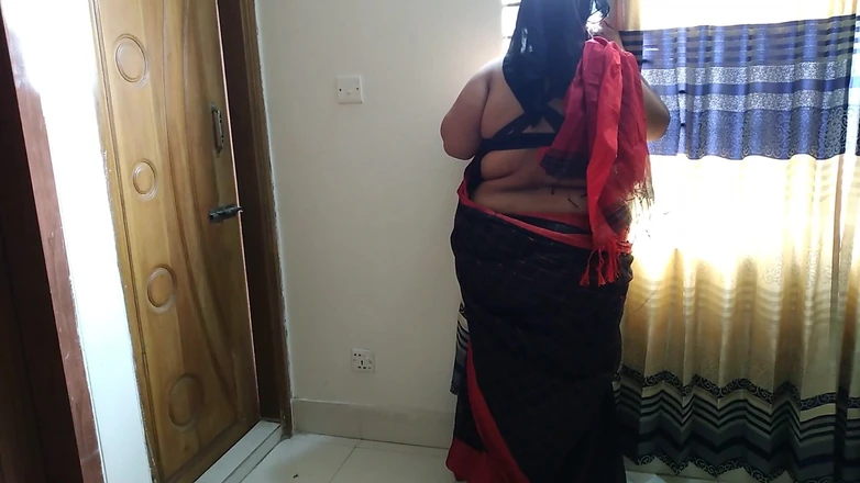 Aria Mia: Aria Mia - Neighbor Pakistan Woman