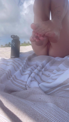 Dianna Davis: Ступни с Sandy Beach