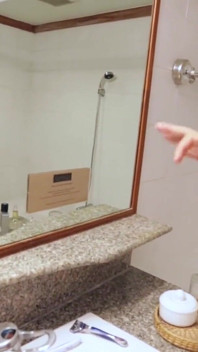 Ladyboystar - Žhavá Ladyboy je tvrdě ošukaná a poté se osprchuje