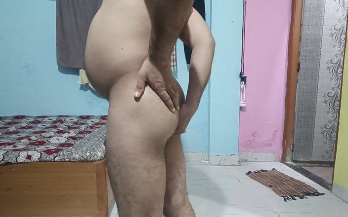 LovedSunsine1990: Siempre masajeo mi pene.
