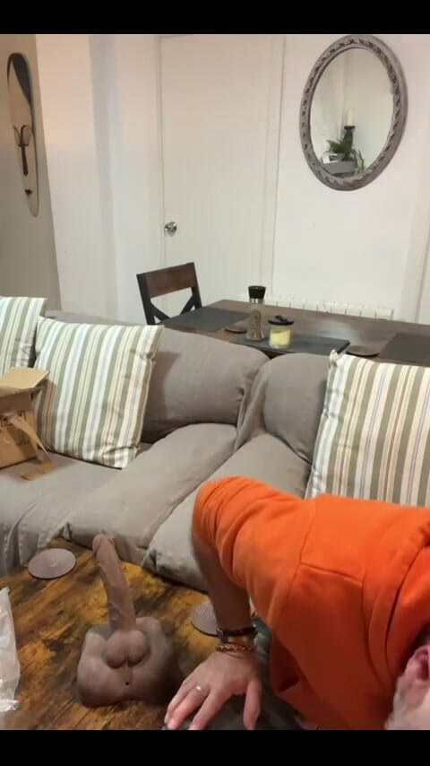 Daddybearvlc: Hier werd gevraagd om meer unboxing