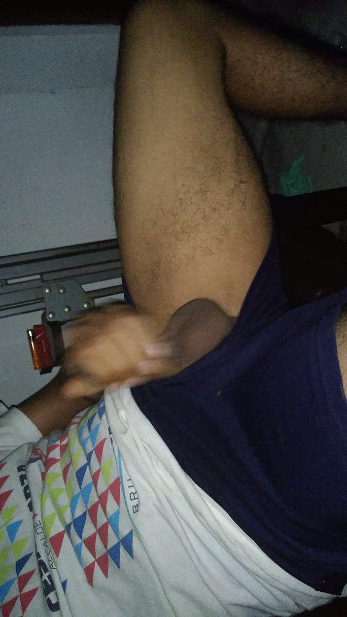 AlexAlejandro13: Masturbace Zpět v dílně Ploty mého domu na zábradlí