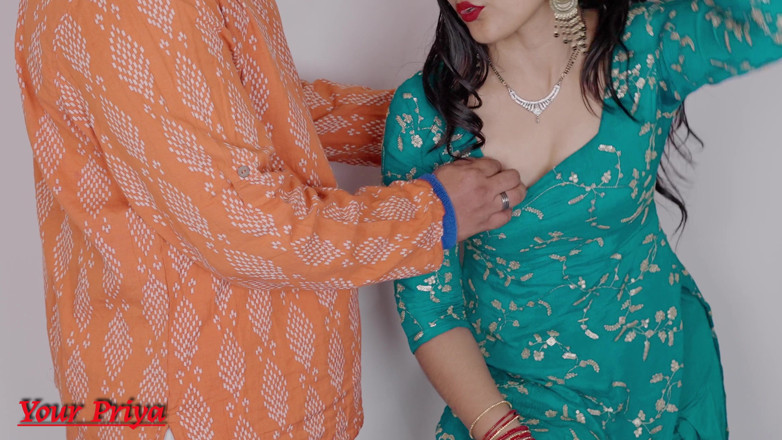 Your Priya: सींग का बना हुआ ससुर फ़ुटजॉब और हैण्डजॉब