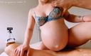 April Bigass: 多次怀孕第31周，阴户内射，女孩用巨大的肚子骑乘我！！
