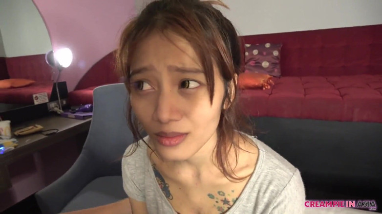 Creampie In Asia: タイトな猫が小さすぎました