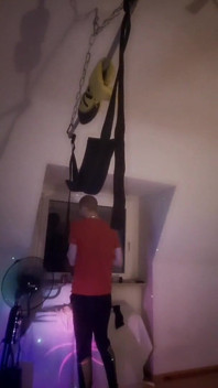 Strip hangt boven het hoofd