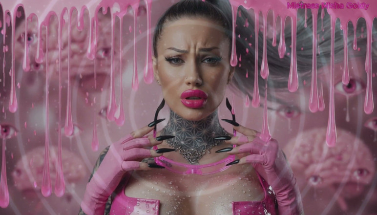 Goddess Misha Goldy: Boca abierta, cerebro roto