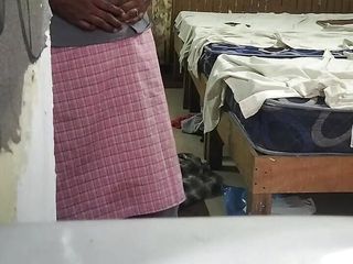 Funny couple porn studio: Tamilská 18+ studentka má sex zezadu
