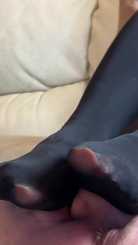 Asian Pantyhose Foot Domination
