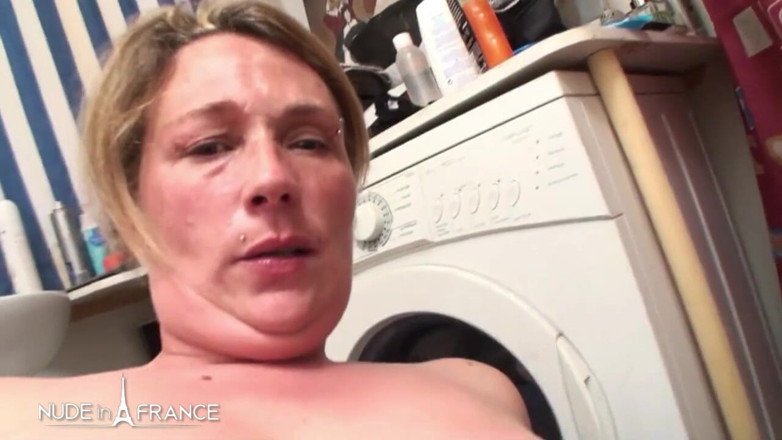 Nude in France: Bbw rijpe vrouw in sexy lingerie hongerig naar pik hard...