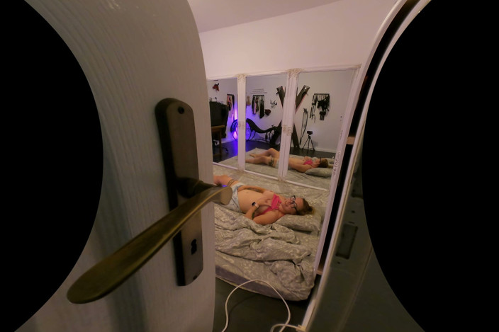 VexxyBliss VR: Раздвигаю границы прямо под носом моего партнера