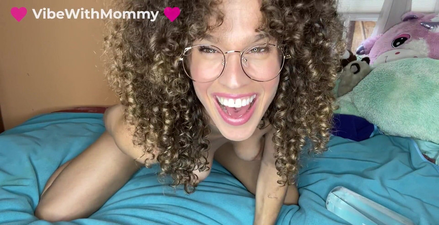 VibeWithMommy: Moment réel avec maman ! Viens te masturber en porno anal...