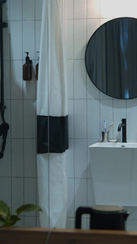 Sex Zu Hause Unter Der Dusche. Echtes Paar Macht Liebe