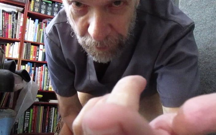 Hairyartist: Hairyartist presenta una sessione di terapia conversione dritta 3