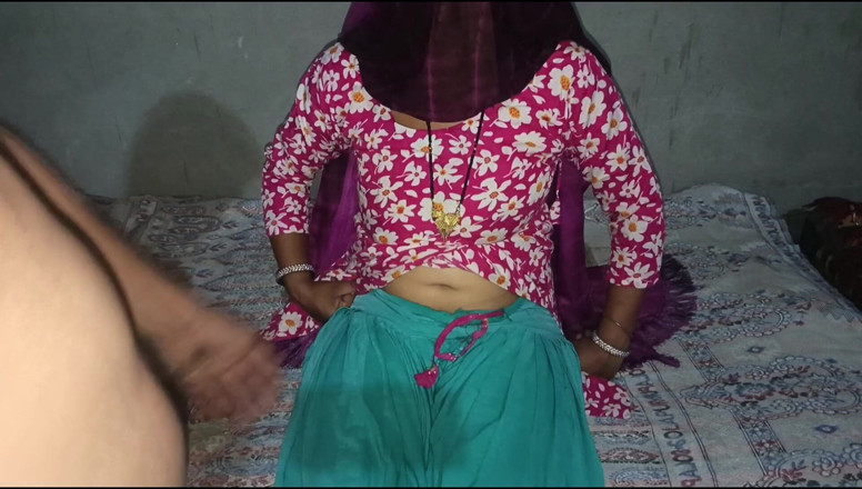 Savita5343: Frumoasă indiancă bhabhi din sat sex în casă
