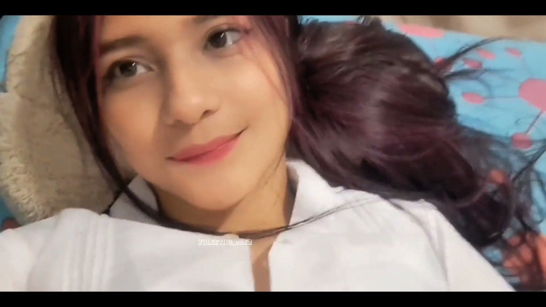 Yulieth Gomez: Miralo Antes que Lo Borren parte chica se si masturba...