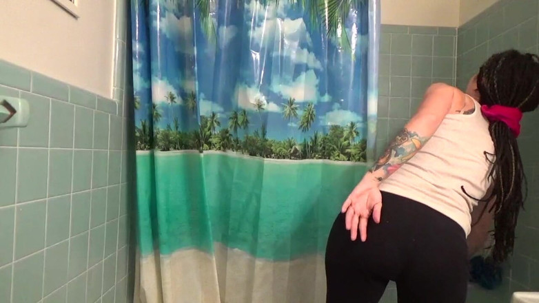 Goddess Vivian Leigh: Shower and Hair Washing