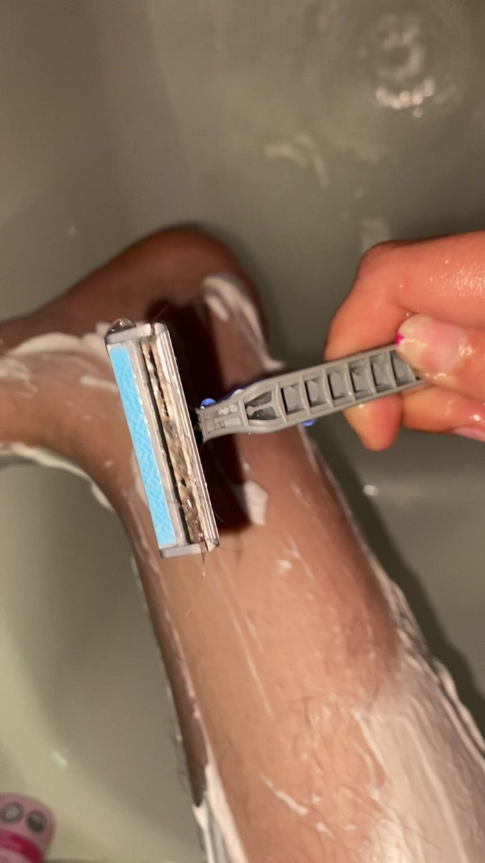 Cuteblonde666: Hairy Legs Shaving Close up