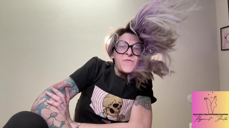 Peppermint Giantess: Giantess Breaks in Your Home Dominate N Takeover