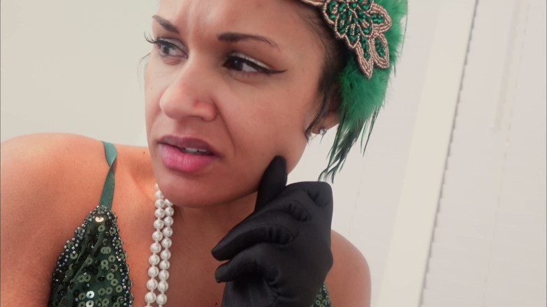 Kink in Time: Calissa 1920s Giantess