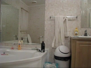 Femdom Austria: Bathroom dancing with sexy girl