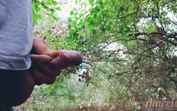 Amreis: Masturbation torride dans la forêt extrême, éjaculation dans slomo