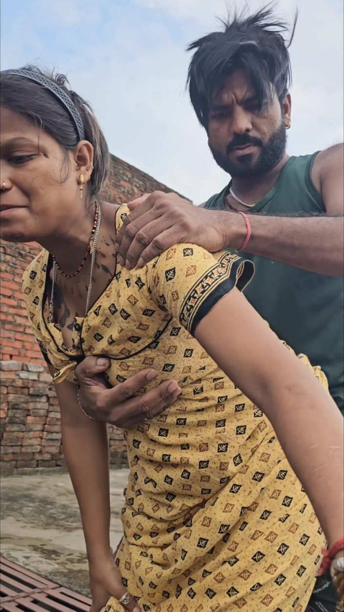 Aalox: Pasangan Cinta Kampung Desi India Bahagian 2