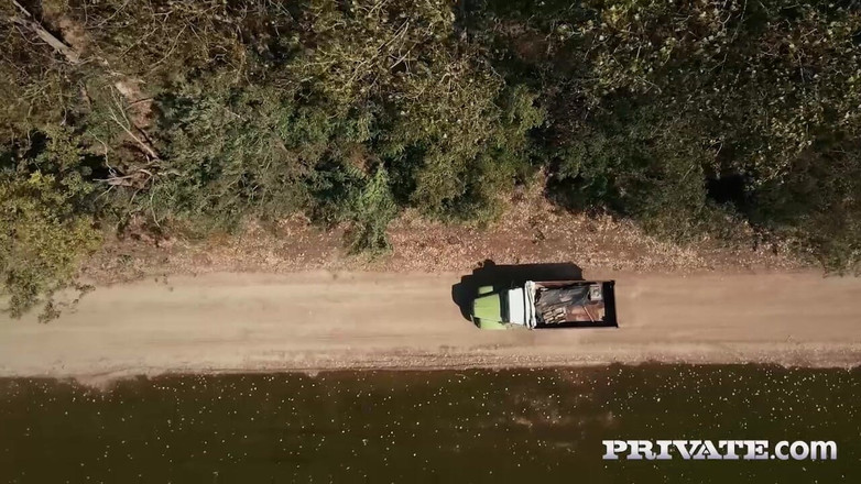 Desert Cuties: Candee licious，饥渴的卡车司机享受户外肛交