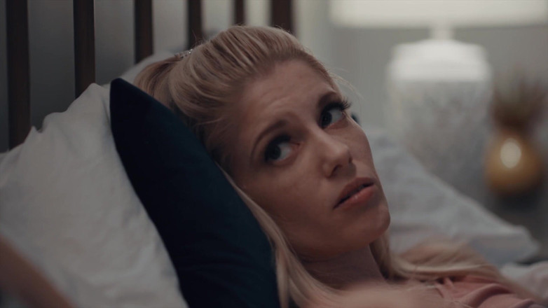 SweetheartVideo: Lesbické nevlastní sestry 9 scéna 1