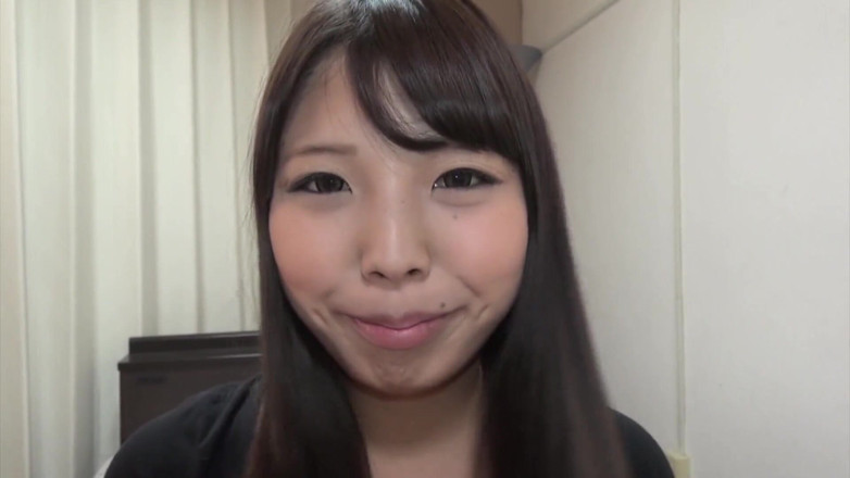 Japan Lust: Fresh shaved teen gives us her body