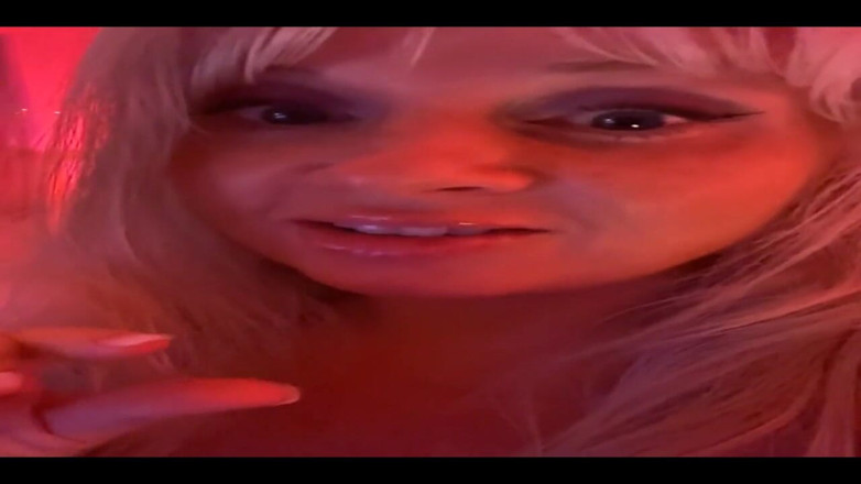 PaintedRose Taboo Femdom Fetish MILF: 야생 롤 MP4를 받고 아이스크림의 샷