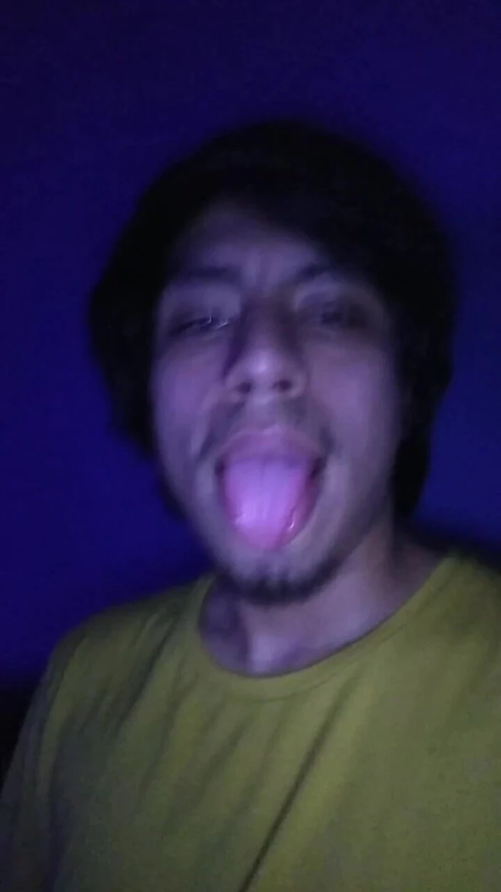 AlexAlejandro13: Touching Me in the Living Room