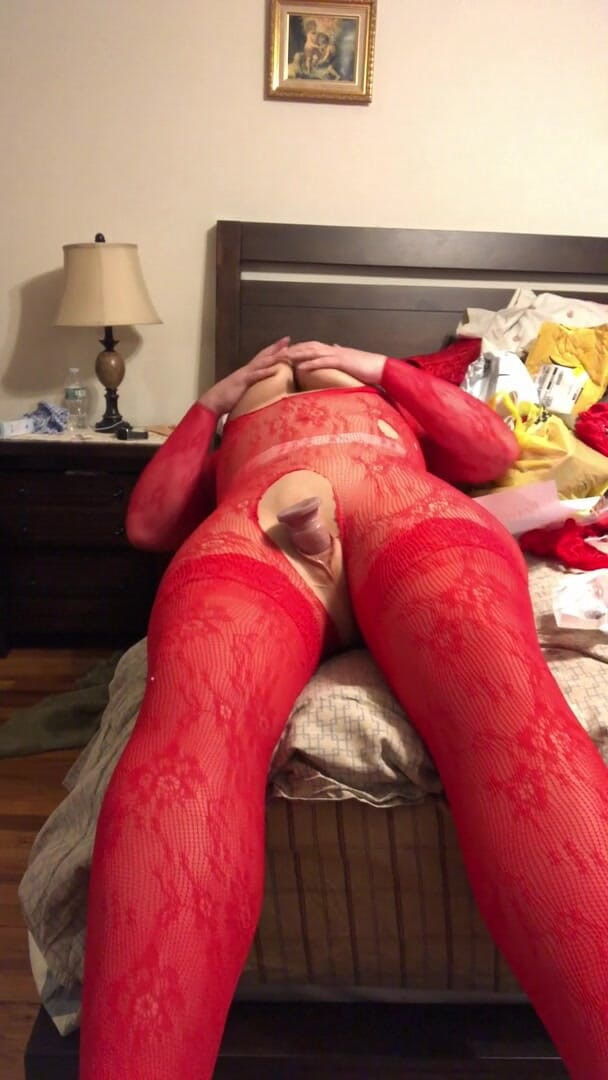 Deanna Doll: Deanna CD doll dengan gaun merah, bugil, dildo, muncrat!