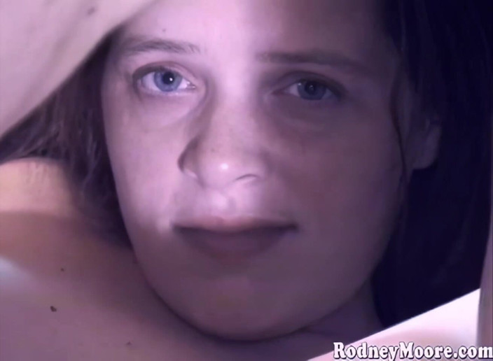 Horny Hairy Girls: Amatör nostaljik kıllı anal sevimli kız Samantha Bush