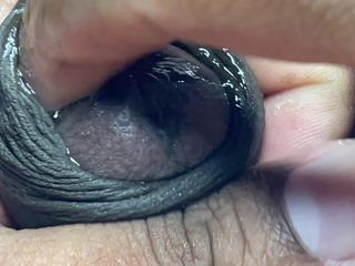 hornyhotsexycouple: Guy Masturbating by Rubbing the Head of the Dick and...
