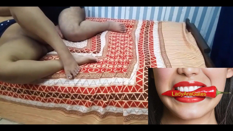 Hotty Jiya Sharmaa: Desi Lovers