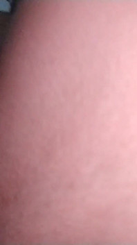 POV Głębokie gardło Obciąganie do mojego czarnego byka zanim mnie pieprzy i creampies mnie na górze