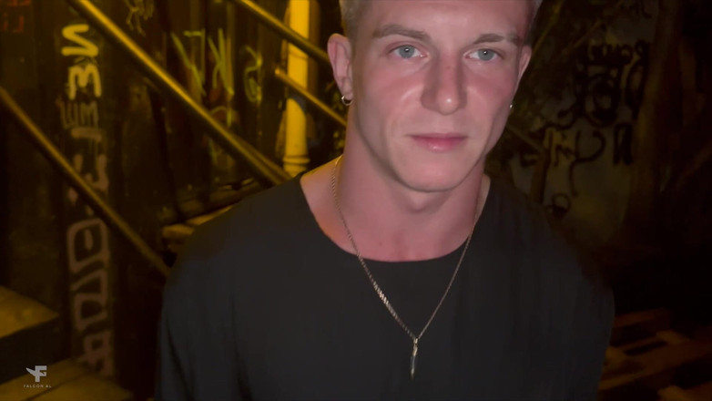 Falcon Al Gay Porn: The Club's Security Guard Helped Me Get in, but I...