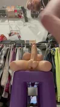 Dildo raksasa