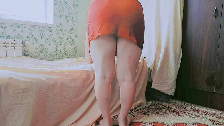 Kitty_Cross: Transsexuelle sexy, jolie transsexuelle, robe courte, corps blanc, danseuse sexy,...