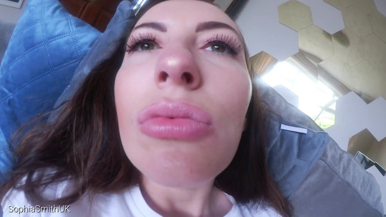 SophiaSmithUK: ASMRレンズの霧とキス