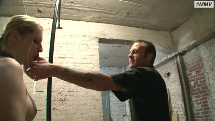 Absolute BDSM: Německý BDSM otrok anální kolík