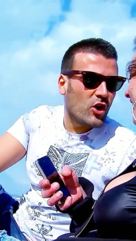 Stranger guy talks to skinny MILF Zaza La Coquine and fucks her on the beach