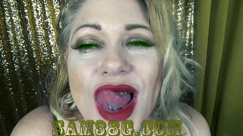 Samantha 38G: Czarować oczy
